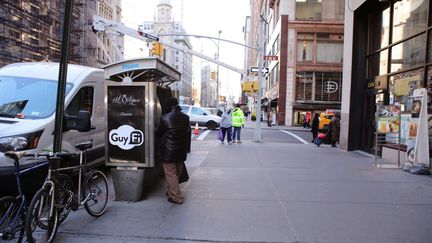 La cabine GuyFi mise en place par la société Hot Octopuss, dans les rues de New York (Etats-Unis). (HOT OCTOPUSS)