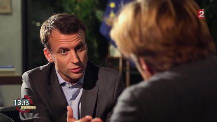 13h15 le dimanche. Emmanuel Macron : "Je suis un homme libre et engagé"