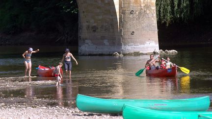 400 000 personnes ont descendu la Dordogne en canoë l'an dernier. (Illustration) (MAXPPP)