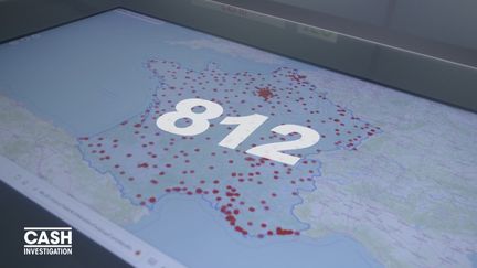 Carte des 812 hôpitaux qui opèrent certains cancers sans autorisation. (CASH INVESTIGATION / FRANCE 2)