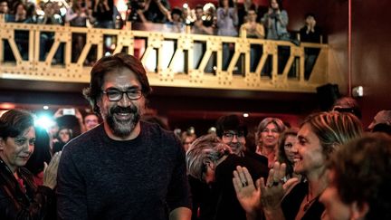 Javier Bardem, invité d'honneur du Festival Lumière à Lyon, arrive pour une master class le 15 octobre.
 (JEFF PACHOUD / AFP)