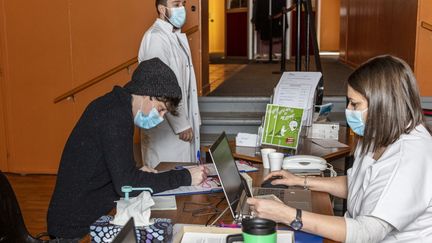 Un centre de vaccination contre le Covid-19 à Saint-Pierre-et-Miquelon, le 20 mars 2021. (CHANTAL BRIAND / AFP)