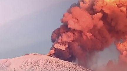 Italie : l’Etna se réveille mais la population reste calme