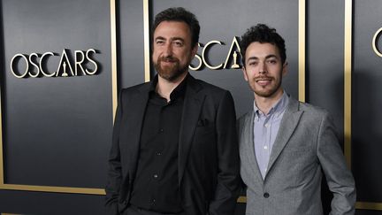 Yves Piat et Damien Megherbi, respectivement réalisateur et producteur du court-métrage&nbsp;"Nefta Football Club" en route pour l'Oscar. (STHANLEE MIRADOR/SIPA USA/SIPA / SIPA USA)