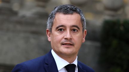 Le ministre de l'Intérieur, Gérald Darmanin, arrive au Comité interministériel pour l'enfance (CIE) à l'Hôtel Matignon à Paris, le 20 novembre 2023. (ALAIN JOCARD / AFP)