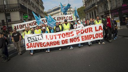 &nbsp; (Manifestations de salariés de la seita le 22 septembre à Paris. Le plan social prévoit presque 400 suppressions d'emplois sur environ un millier de salariés. © Maxppp)