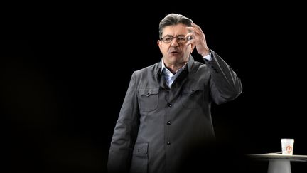 Présidentielle 2017 : Jean-Luc Mélenchon en meeting simultané à Paris et Lyon