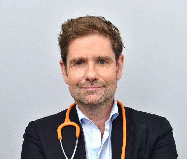 Gérald Kierzek, médecin&nbsp;urgentiste, le 12 mars 2020 à Paris. (IBO/SIPA)