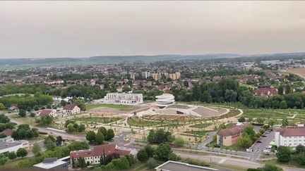 Tourisme : la beauté de la Bourgogne depuis une montgolfière (France 3)