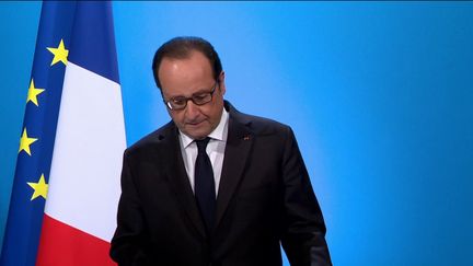 François Hollande annonce son choix de ne pas se présenter à la présidentielle de 2017, le 1er décembre 2016, à l'Elysée, à Paris. (FRANCEINFO)