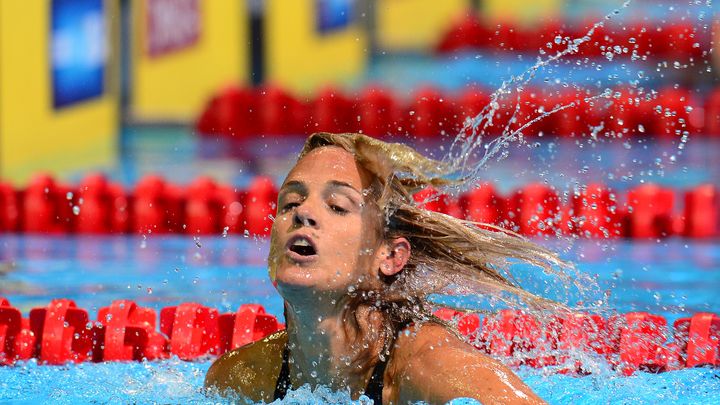 La nageuse am&eacute;ricaine Dara Torres, lors des championnats des Etats-Unis, &agrave; Omaha (Nebraska), le 1er juillet 2012.&nbsp; (FREDERIC J. BROWN / AFP)