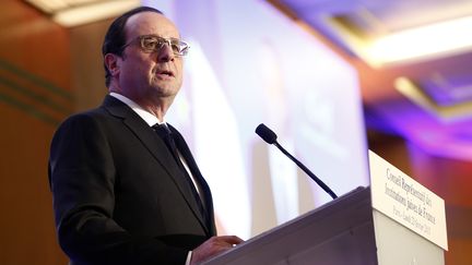 Fran&ccedil;ois Hollande s'exprime lors du 30e d&icirc;ner annuel du Crif, le 23 f&eacute;vrier 2015, &agrave; Paris. (ETIENNE LAURENT / AFP)