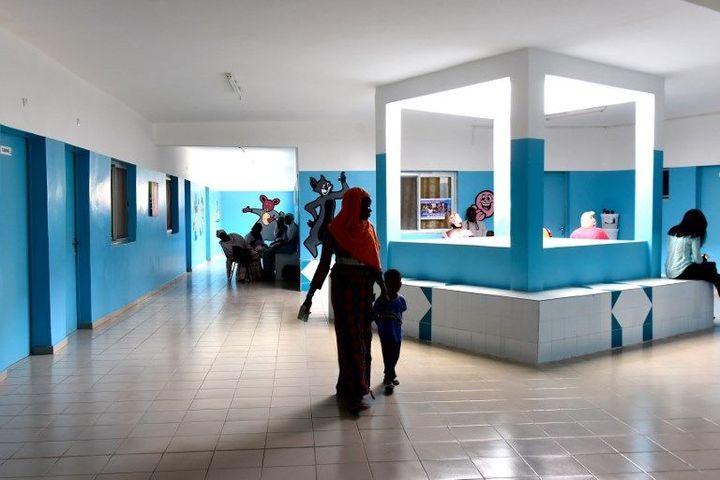 Service de vaccination dans un centre de santé à Dakar le 22 novembre 20187 (SEYLLOU / AFP)