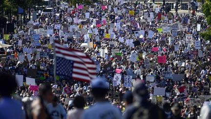 Des manifestants défilent pour le droit à l'avortement à Washington (Etats-Unis), le 2 octobre 2021. (ANDREW CABALLERO-REYNOLDS / AFP)