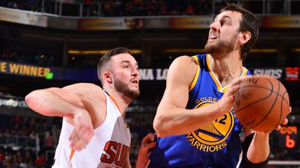 Andrew Bogut vers Cleveland... (BARRY GOSSAGE / NBAE / GETTY IMAGES)