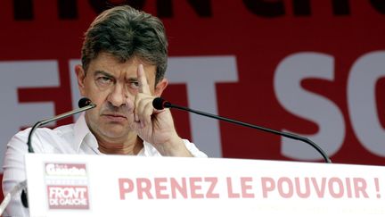 Jean-Luc M&eacute;lenchon aux&nbsp;Estivales citoyennes du Front de gauche, &agrave;&nbsp;Saint-Martin-d'H&egrave;res, (Is&egrave;re), le 24 ao&ucirc;t 2012. (FAYOLLE / SIPA)