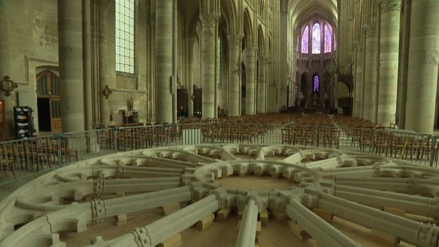 Restauration de la rosace de la cathédrale de Soissons