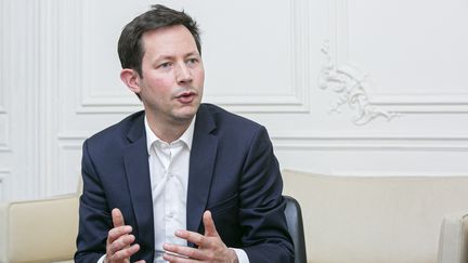 L'eurodéputé LR François-Xavier Bellamy le 26 mars 2021 à Paris. (PABLO PORLAN / HANS LUCAS / AFP)