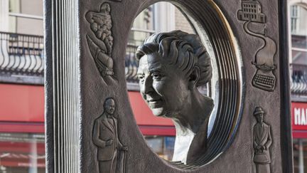 La statue commémorative d'Agatha Christie par Ben Twiston-Davies, Covent Garden à Londres (Angleterre). (EURASIA PRESS / PHOTONONSTOP)