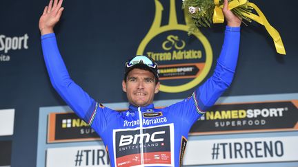 Greg Van Avermaet avec le maillot bleu de Tirreno-Adriatico.  (DE WAELE TIM / TDWSPORT SARL)