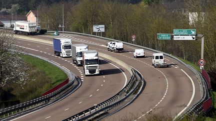 La Route Nationale 4 en direction de Paris&nbsp;à Ligny-en-Barrois, le 5 avril 2017 (photo d'illustration). (ALEXANDRE MARCHI / MAXPPP)