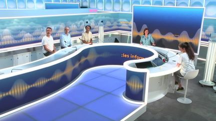 Le plateau des informés du matin du mardi 30 juillet 2024. (FRANCEINFO / RADIO FRANCE)