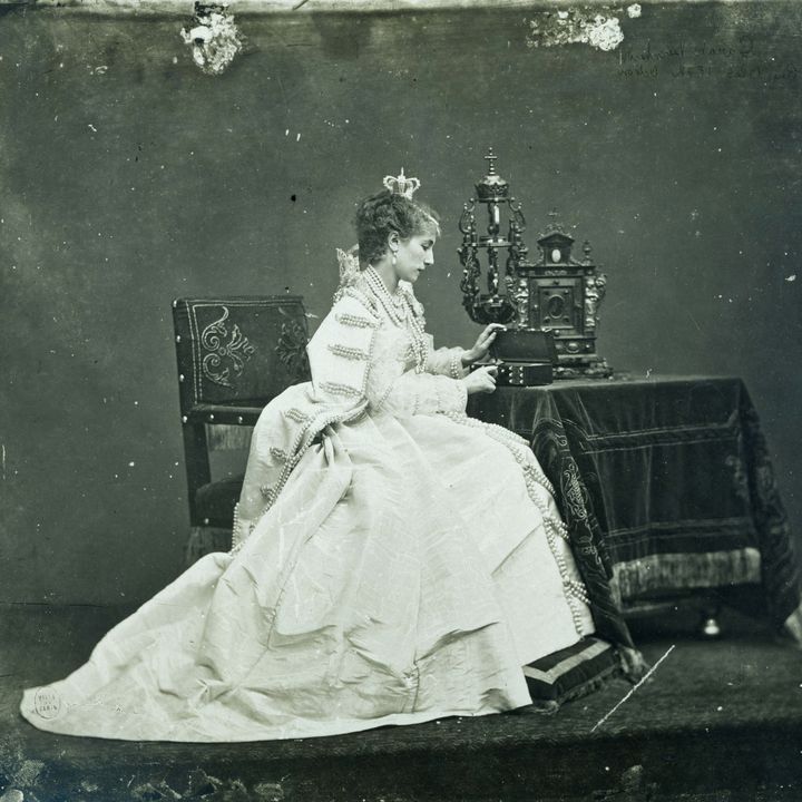 Etienne Carjat, Sarah Bernhardt dans le rôle de Dona Maria de Neubourg, dans Ruy Blas de Victor Hugo, 1872, photographie, Musée Carnavalet, Paris, France (© Paris Musées / Musée Carnavalet - Histoire de Paris)