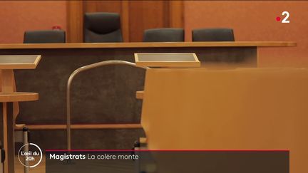 Conditions de travail des magistrats : “plus on travaille vite, plus on risque de se tromper” (FRANCE 2)