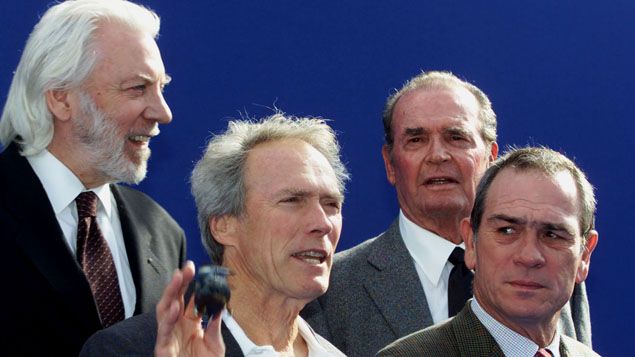 &nbsp; (James Garner au Festival américain de Deauville, en 2000, aux côtés de Clint Eastwood, Tommy Lee Jones et Donald Sutherland © Reuters)