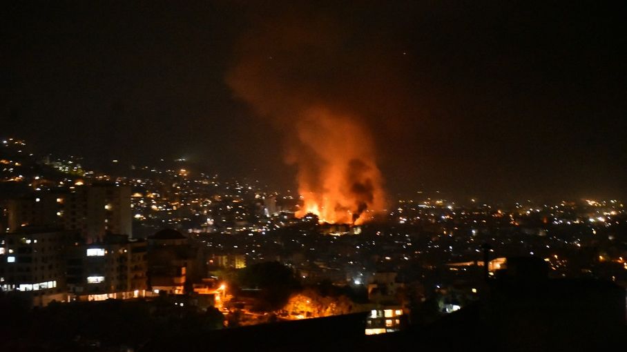 DIRECT. Guerre au Proche-Orient : Israël poursuit ses frappes au Liban et affirme avoir tué plusieurs commandants du Hezbollah