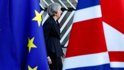 La Première ministre Theresa May arrive au sommet des chefs d'Etat européens à Bruxelles (Belgique), le 13&nbsp;décembre&nbsp;2018 (FRANCOIS LENOIR / REUTERS)