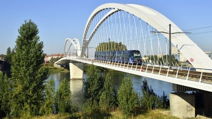 Le tramway à Strasbourg (Bas-Rhin), le 15 septembre 2019. (MATTES RENE / HEMIS.FR / AFP)