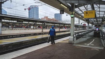 La gare de Lyon Part-Dieu désertée lors d'une grève, en décembre 2022 (photo d'illustration). (OLIVIER CHASSIGNOLE / AFP)