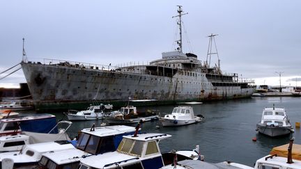 Le "Galeb", ancien yacht de Tito, dans le port de Rijeka, Croatie
 (STR / AFP)