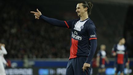 Auteur du premier but parisien, Zlatan Ibrahimovic est le meilleur buteur de L1 cette saison, avec 15 r&eacute;alisations en 18 matchs. (KENZO TRIBOUILLARD / AFP)