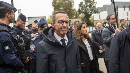 Le ministre de l'Intérieur a pris la parole depuis la préfecture d'Ille-et-Vilaine à Rennes, où il était en visite après qu'un garçon a été grièvement blessé par balles il y a six jours.