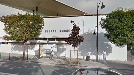 L'&eacute;cole Claude-Monet de Rueil-Malmaison (Hauts-de-Seine), en ao&ucirc;t 2013. ( GOOGLE STREET VIEW / FRANCETV INFO )