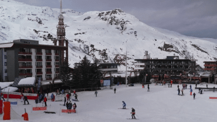 Vacances d’hiver : les stations de montagne s’apprêtent à faire le plein (France 2)