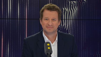 Yannick Jadot, député européen Europe Ecologie-Les Verts, était l'invité de franceinfo. (JEAN-CHRISTOPHE BOURDILLAT / RADIO FRANCE)