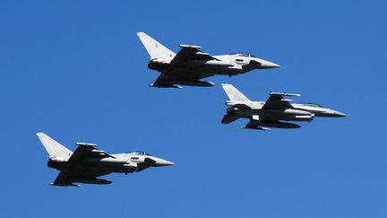 F-16 planes in the Polish sky, August 15, 2023. (BEATA ZAWRZEL / NURPHOTO / AFP)