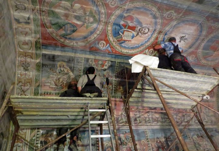 A l'été 2018, l'église de Vinţa a été intégralement démontée afin d'être déplacée dans un musée de Sibiu, en Roumanie.&nbsp; (RALUCA PRELIPCEANU / MUZEUL ASTRA SIBIU / CUPRUMIN)