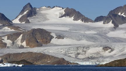 Le glacier d'Apusiajk, au Groenland, le 6 juillet 2020. (PHILIPPE ROY / AFP)