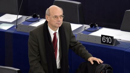 Le député européen FN&nbsp;Jean Luc Schaffhauser, en novembre 2014 au Parlement de Strasbourg. (FREDERICK FLORIN / AFP)