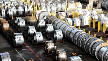 Les Etats-Unis ont décidé d'instaurer des droits de&nbsp;douane supplémentaires de 25% sur les importations d'acier et de 10% sur celles d'aluminium en provenance de l'Union européenne ainsi que du Canada et du Mexique. (TOBIAS SCHWARZ / AFP)