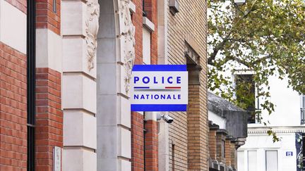 Poste de police à Paris, 4 septembre 2023. (FIORA GARENZI / HANS LUCAS)