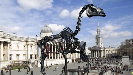 "Gift Horse" du sculpteur Hans Haacke à Trafalgar Square
 (JUSTIN TALLIS / AFP)