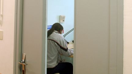 Le bureau de l'assistante sociale à la prison de Rodez, le 25 juin 2009. (JEAN LOUIS PRADELS / MAXPPP)