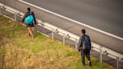 Loi immigration : la polémique enfle