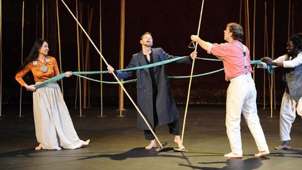 Le filage de la production "Une Flûte enchantée" de Mozart, par Peter Brook, en novembre 2010 aux Bouffes du Nord, à Paris.
 (Raymond Delalande / Sipa)