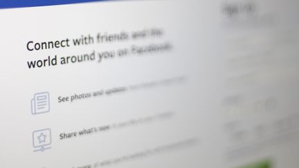 Facebook : l’intelligence artificielle à l’origine de faux profils